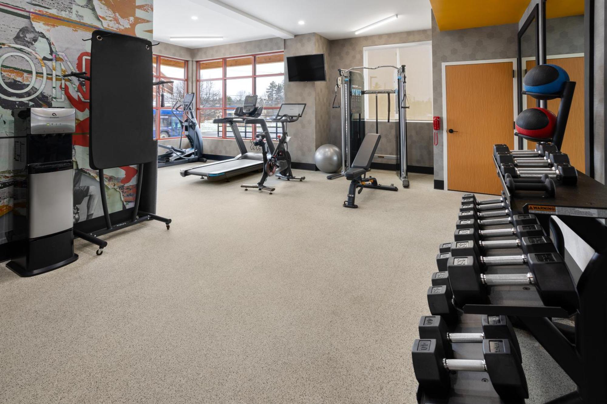 Hawthorn Extended Stay By Wyndham Williston Burlington المظهر الخارجي الصورة